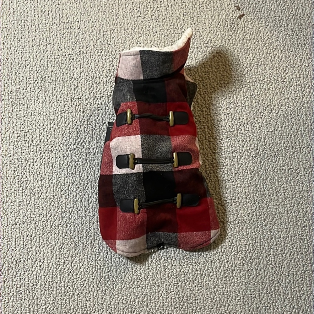 (NWT) HOTEL DOGGY by DILLARDS Dog Coat